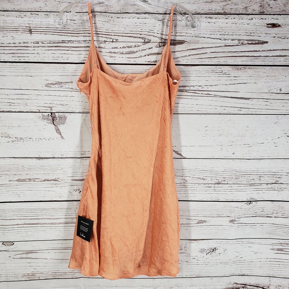 Lulus New Women's Peach Orange Crinkle Satin Mini Slip Dress Size M - Picture 11 of 12